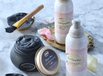 Intermittent fasting  - how you do it and the benefits on your skin